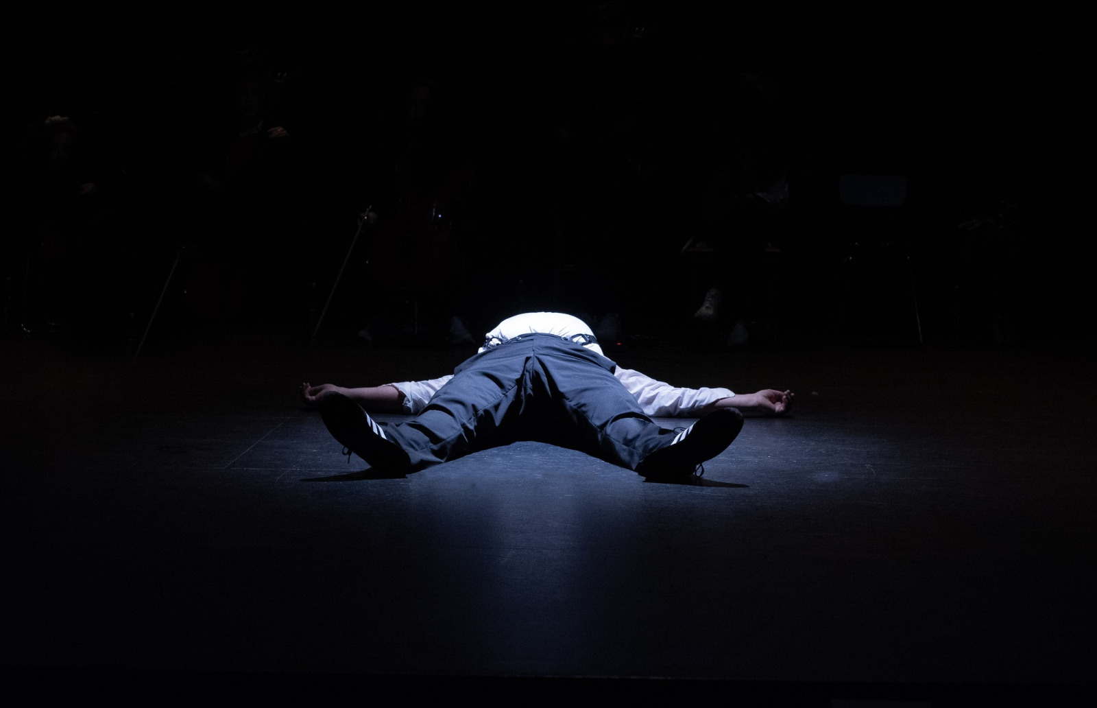 Illusions — Collectif BERZERK